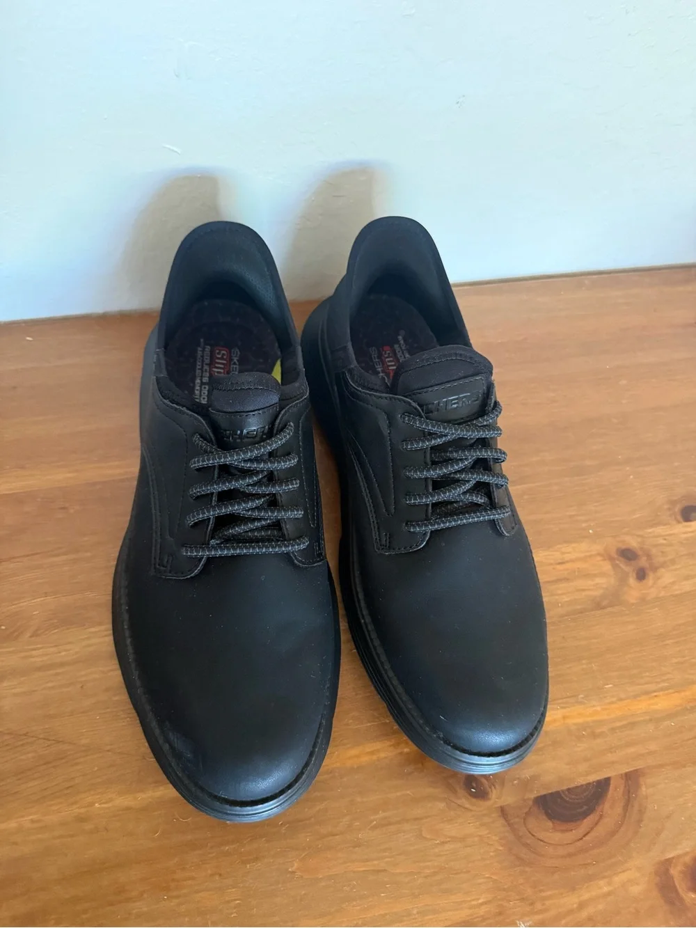 Skechers Men's Black Lace-Up Oxford Sneakers